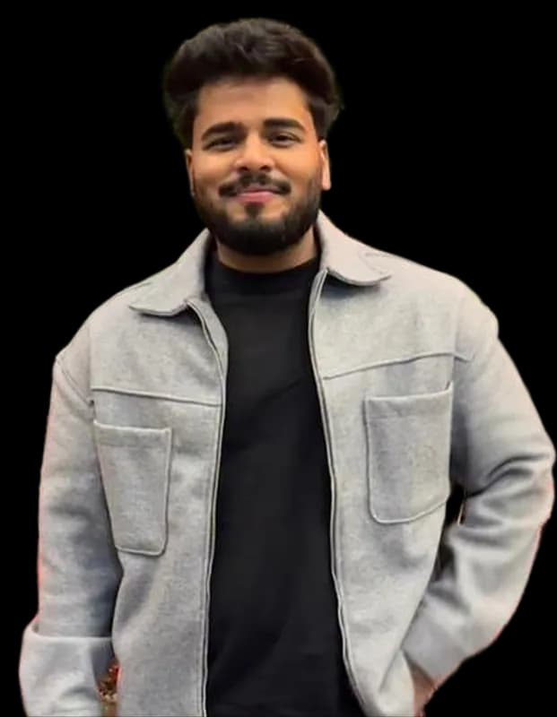 Ishaan, Visual Designer