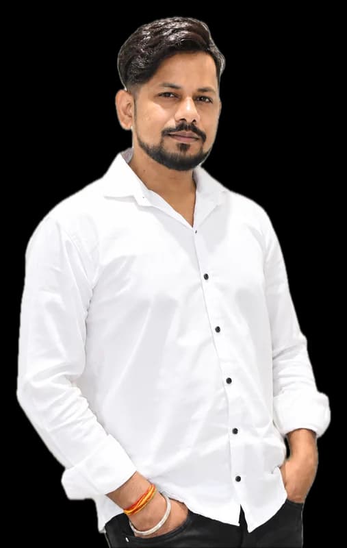 Naveen, Sr. Visual Designer